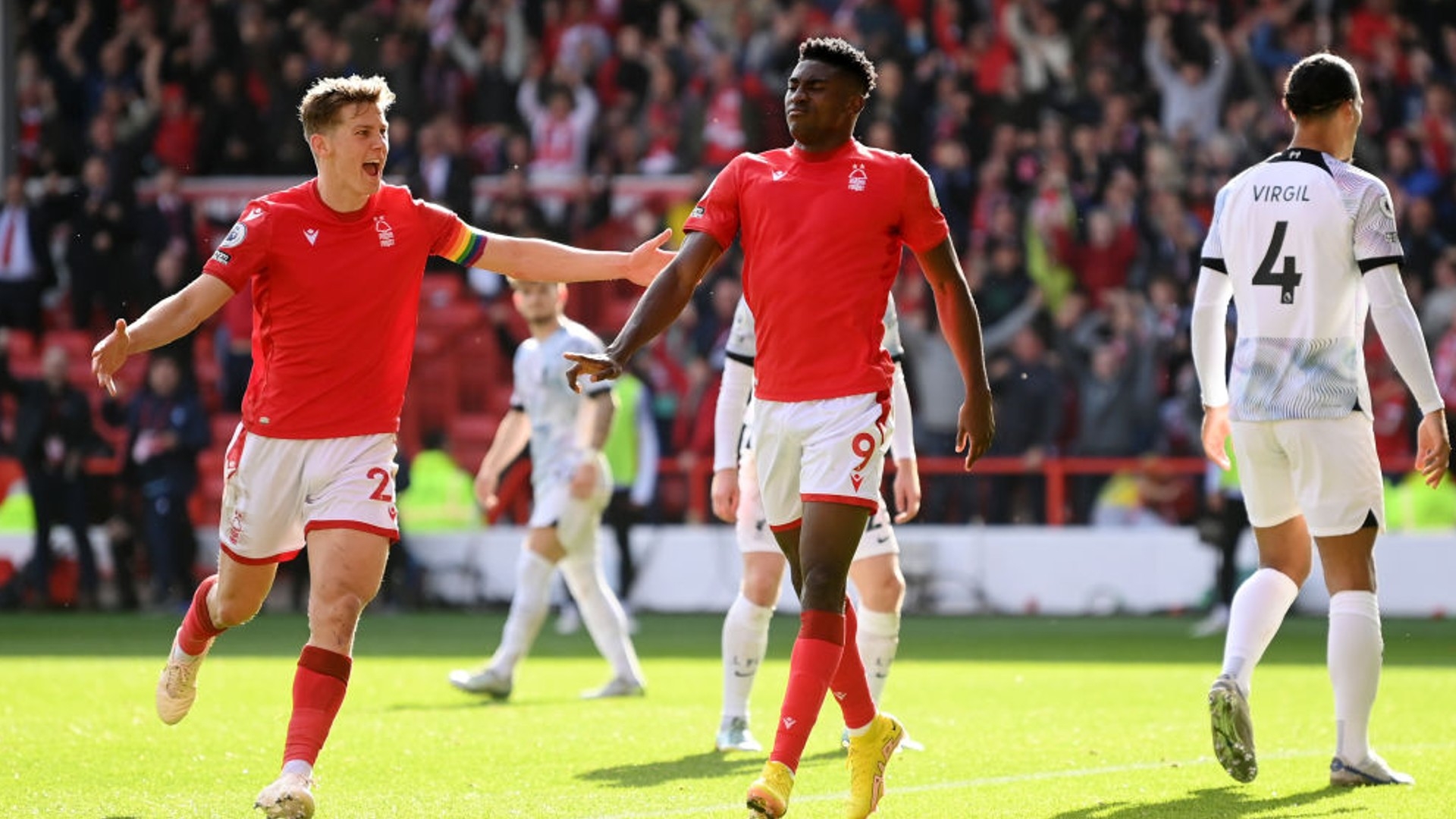 的是来自飞 的是来自飞