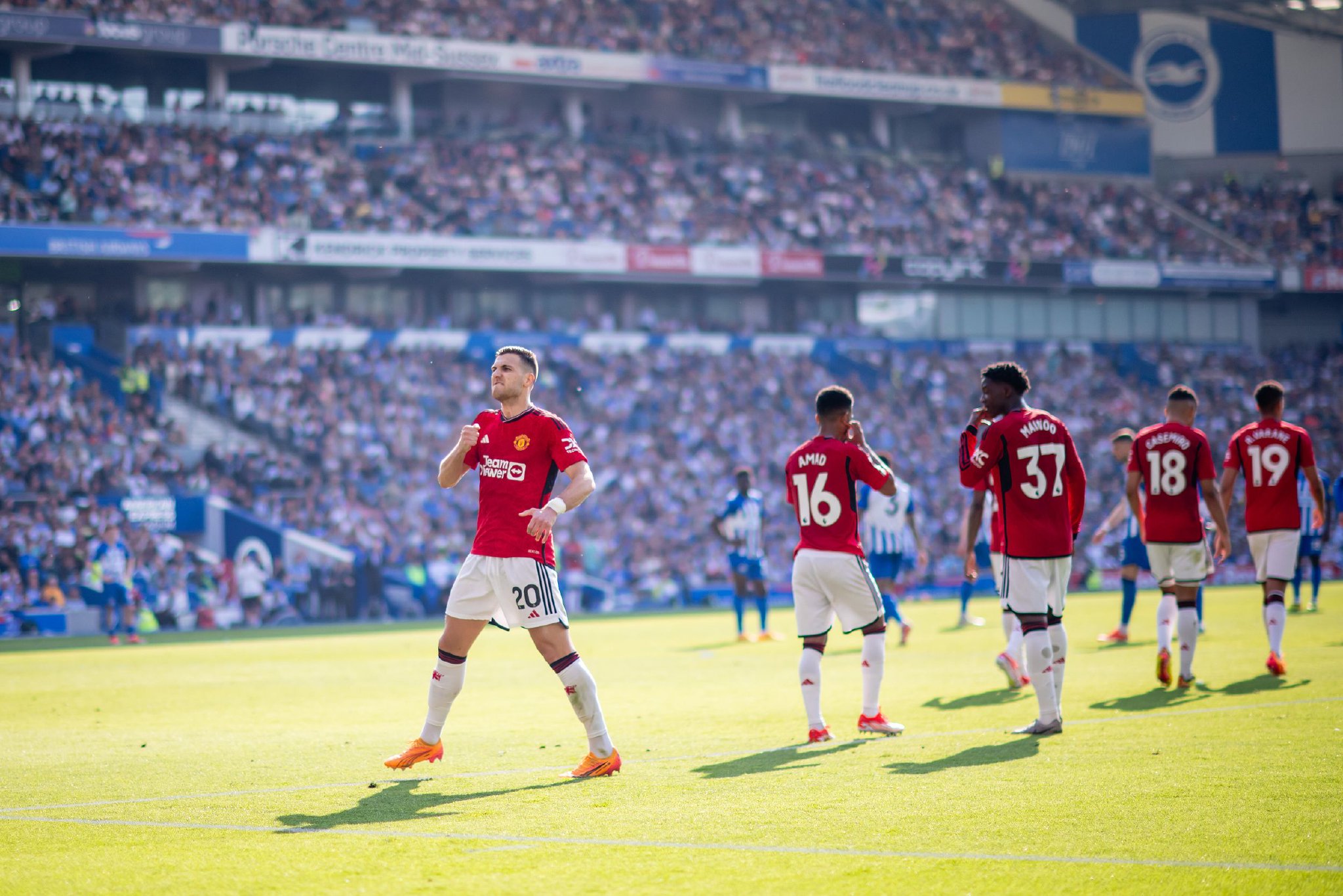 之间的对抗 之间的对抗